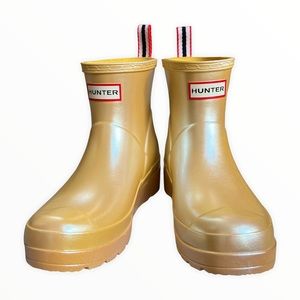 NWT Hunter Original Play Short Nebula Rain Boot Sunflower Yellow Size 7 EU 38